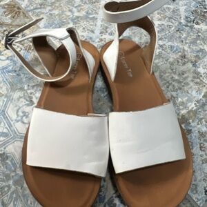 Stylish White Kids Sandals